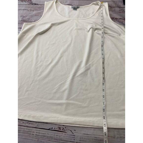 Catherines Tank Womens 1X 18/20W White Sleeveless Scoop Neck Stretch Bust Darts - Picture 7 of 10